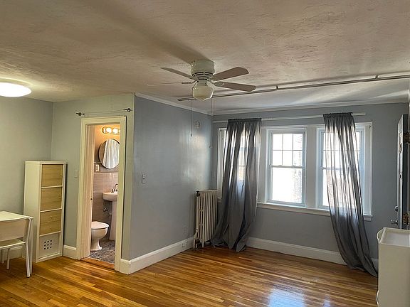 3rd image of 195 Thomas Burgin Pkwy Unit 612