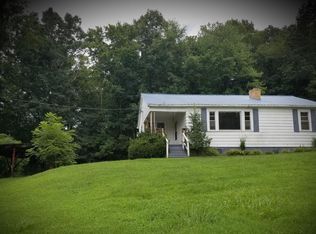 1698 Old Harriman Hwy, Oliver Springs, TN 37840