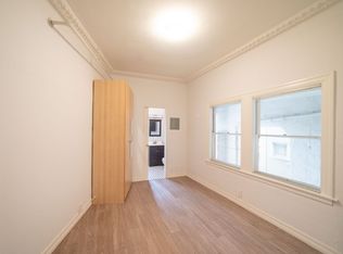 743 Warfield Ave APT B, Oakland, CA