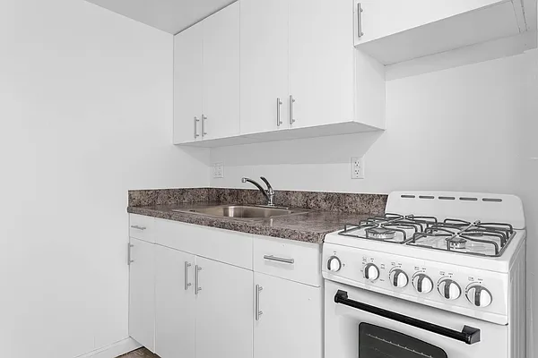 Rented by Kole Group | media 6