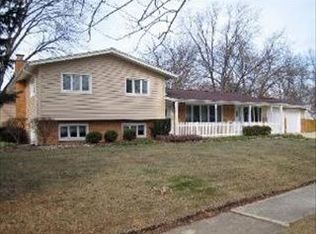 5510 Cumnor Rd, Downers Grove, IL 60516