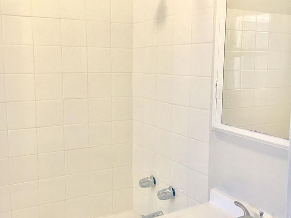 2nd image of 802 Hilldale Ave APT 1