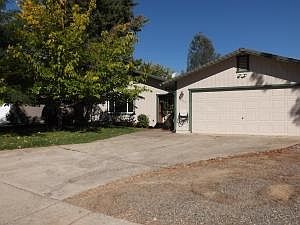 1st image of 2880 Lake Redding Dr