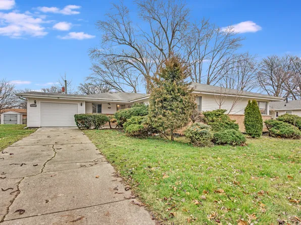 411 Springfield St, Park Forest, IL 60466
