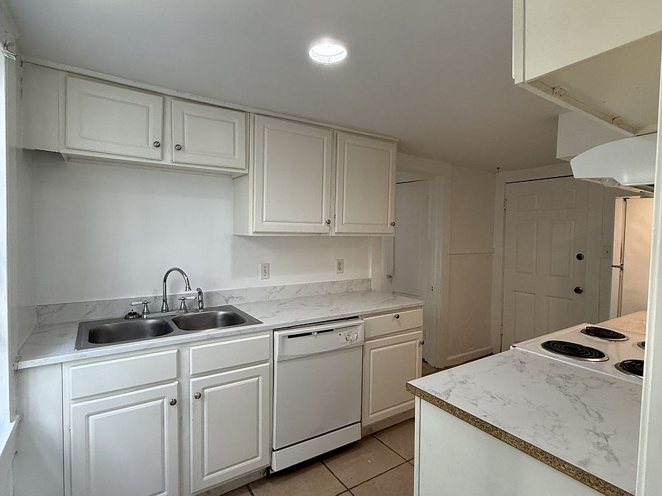 1st image of 7800 Saint Charles Ave APT F