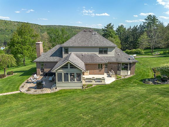 2nd image of 873 Foster Valley Rd