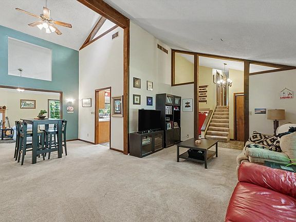 4th image of 1508 Trails Dr