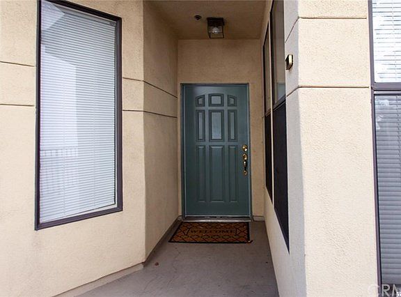 2nd image of 425 E Ocean Blvd Unit 420