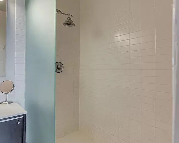2115 Yeaman Pl #313 — Photo 16