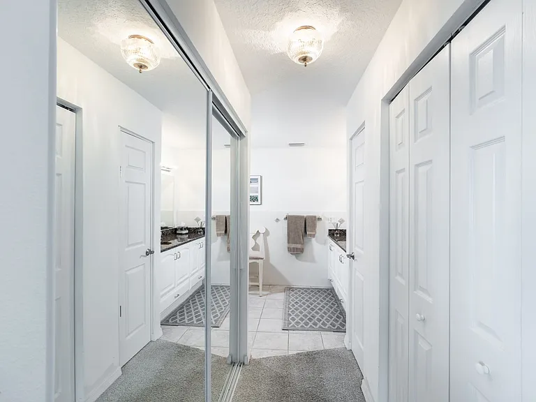 1477 Park Beach Cir #33 — Photo 43