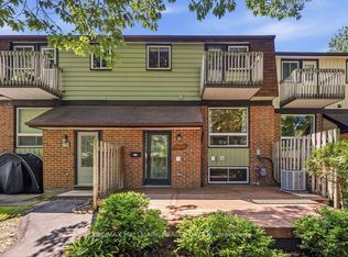 409 Montfort St #4, Ottawa, ON K1L8G8