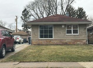 4322 Oak Ave, Lyons, IL 60534