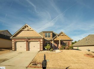 201 Kettle Oak Way, Simpsonville, SC 29680