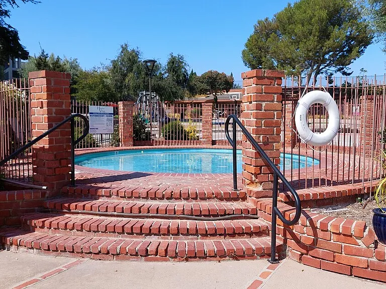 6605 Green Valley Cir #207 — Photo 16
