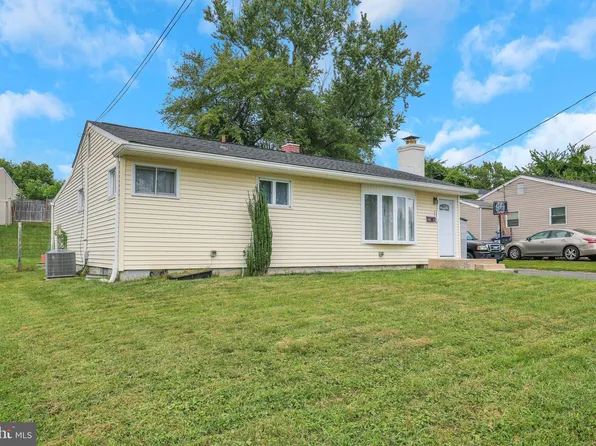 2472 Hammond Pl, Wilmington, DE 19808