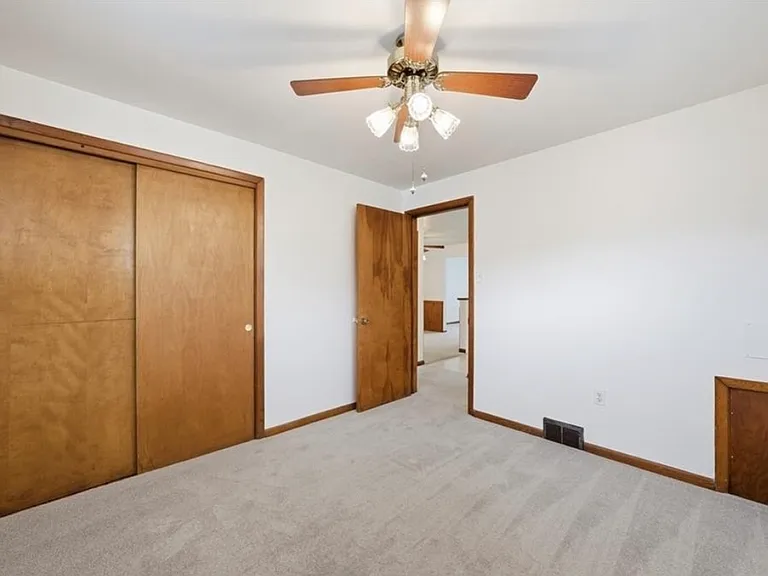 226 Frankfort Ave — Photo 12