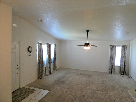 4th image of 9121 Snowberry Dr
