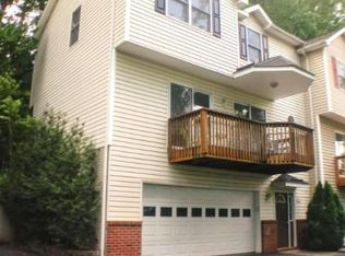 914 Camelot Ln, Harrisonburg, VA