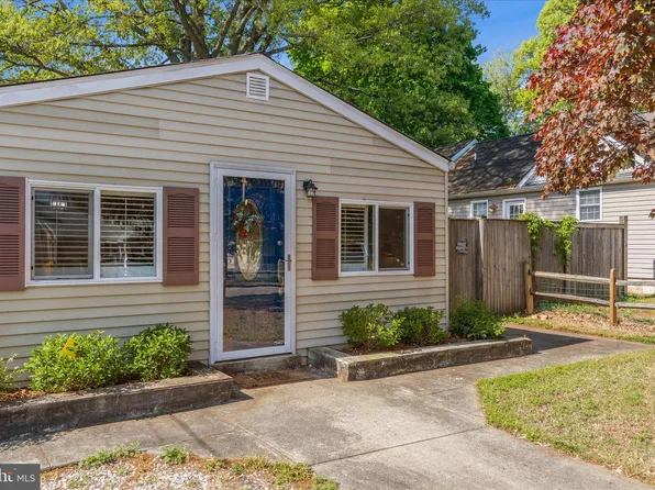 311 Smith Ave, Severna Park, MD 21146