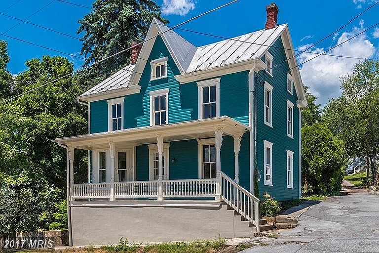 1st image of 41 N Main St