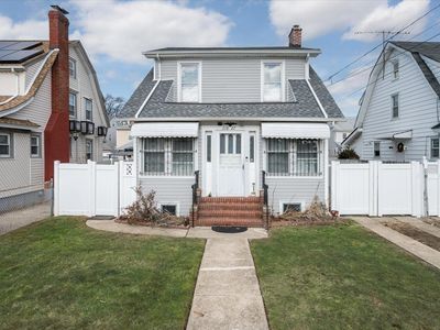 218-27 94th Drive, Queens Village, NY, 11428