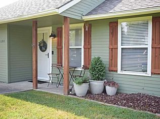 1150 NE 15th, Knob Noster, MO 65336