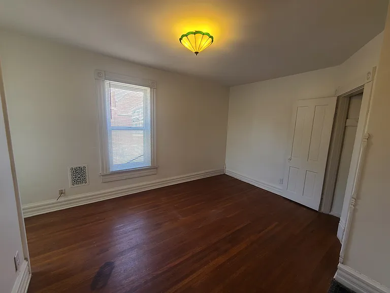 450 Main St — Photo 19