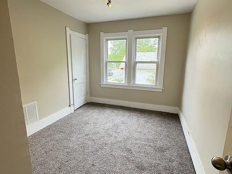 519 S Detroit Ave — Photo 10