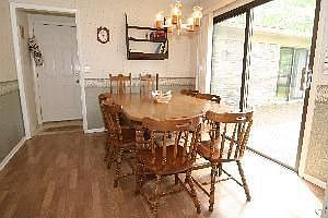 4th image of 1137 Woodmere Dr