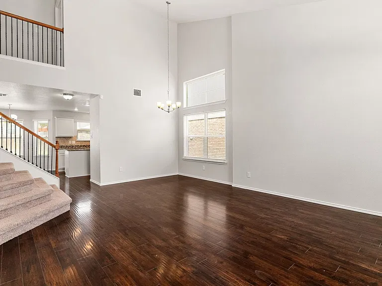 9605 Raeburn Ct — Photo 19