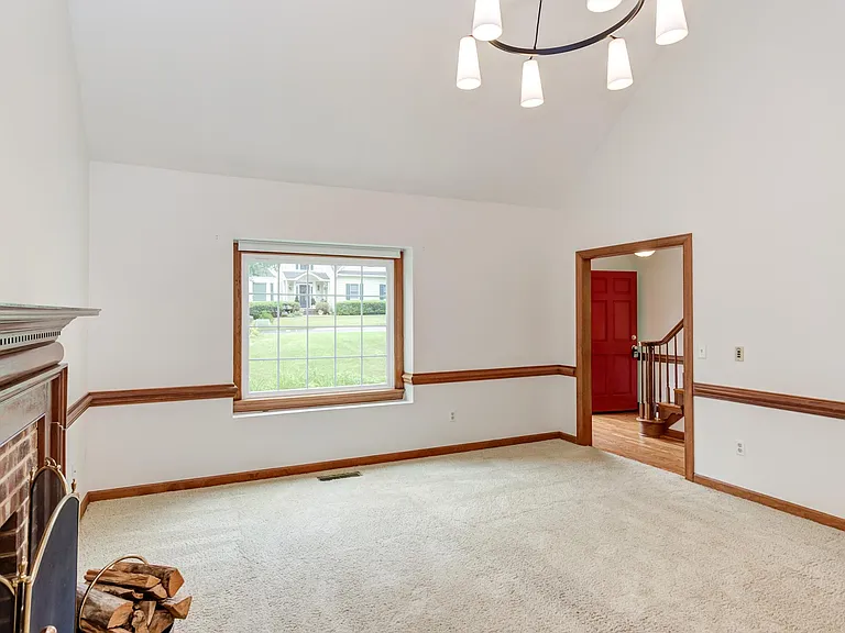 1777 Dunmore Pl — Photo 7