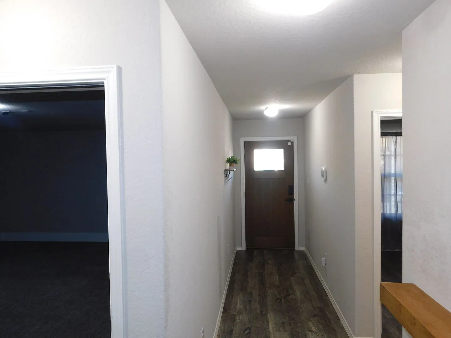 Gorgeous 3 Bedroom, 2 Bath Home, with a Game Room! — Photo 2