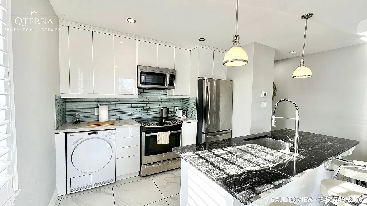 2 bed, 800 sqft, $2,195 — Photo 2