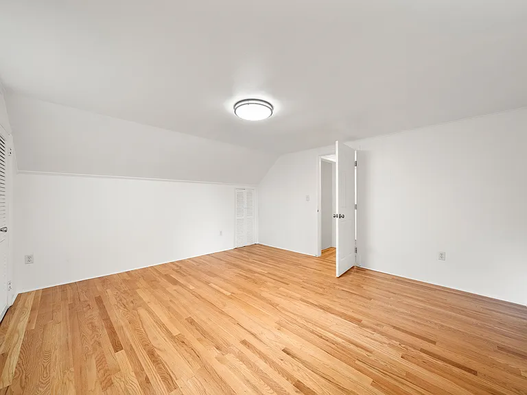 85 Serpentine Rd — Photo 15