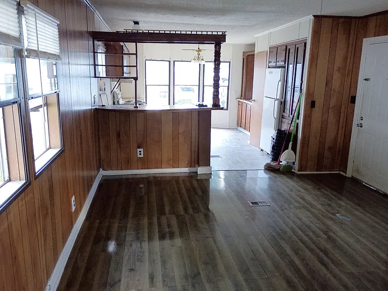 409 Sunrise St #9 — Photo 4