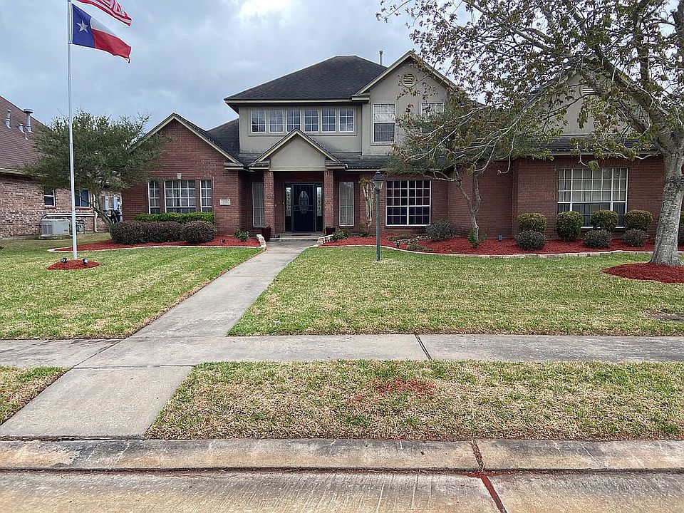 1st image of 113 Jackson Oaks Dr