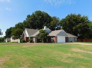 6884 Black Oak Dr, Walls, MS 38680