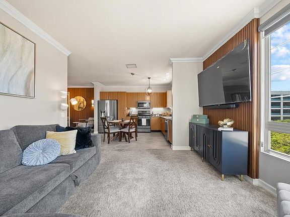 4th image of 1400 Broadway #1505