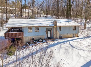 2008 Carroll Dr, Blacksburg, VA 24060