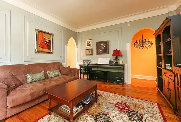 Sold by Calabrese Real Estate | media 9