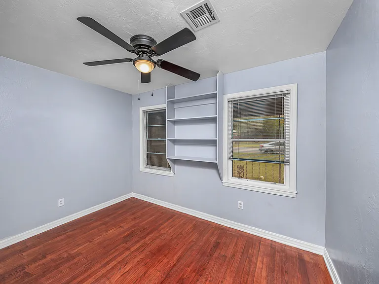 1416 NW 23rd St — Photo 19