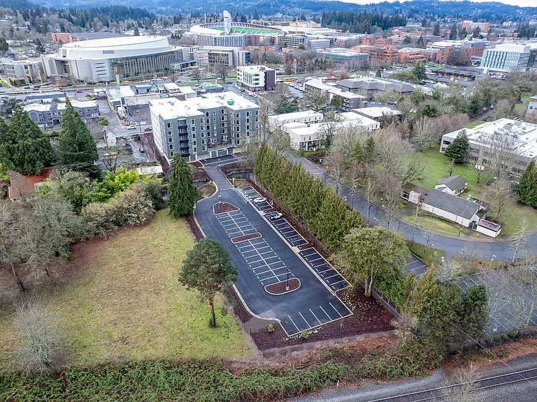 Crosswood | Exterior