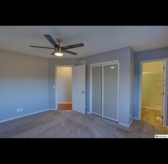 8002 Newport Ave — Photo 6