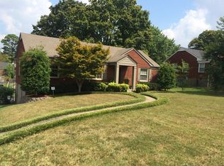 1725 Valley Rd, Clarksville, TN 37043