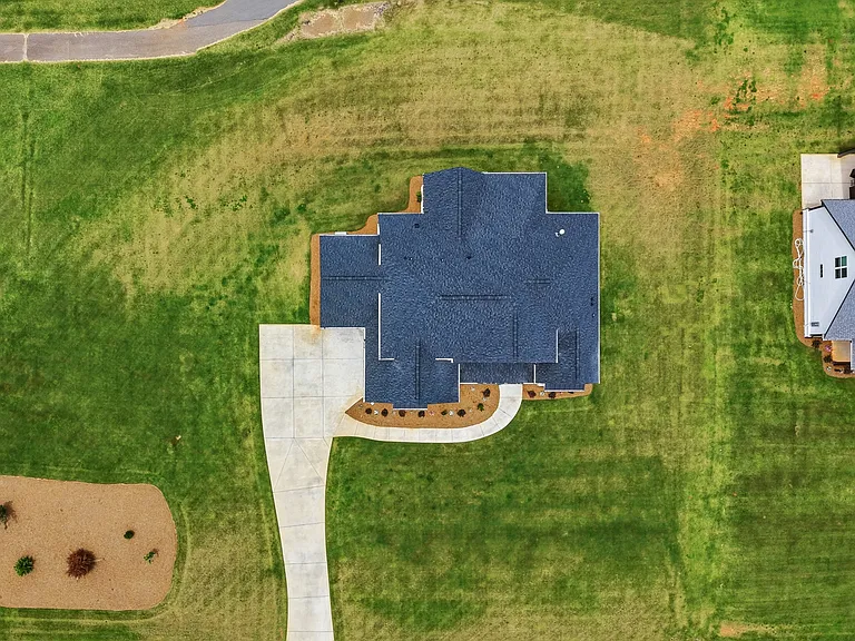 2049 Chestnut Oak Trl — Photo 16