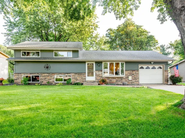 8063 Homestead Ave S, Cottage Grove, MN 55016