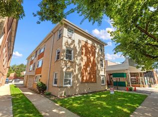 2650 W Touhy Ave #2N, Chicago, IL 60645