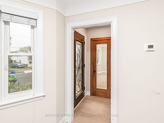 2nd image of 187 W 2nd St