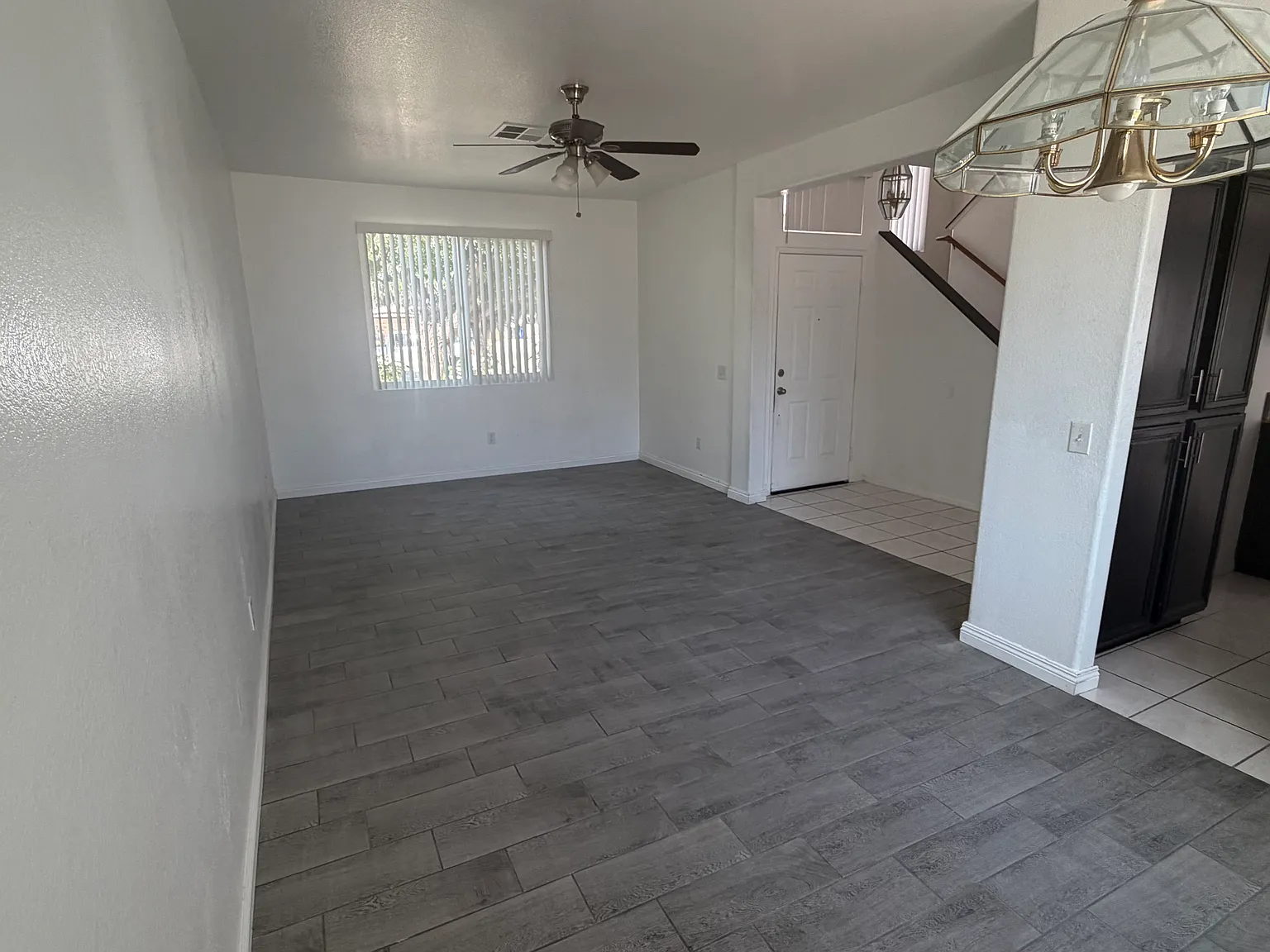 4 bed, 2.5 bath, 1715 sqft, $2,475 — Photo 4