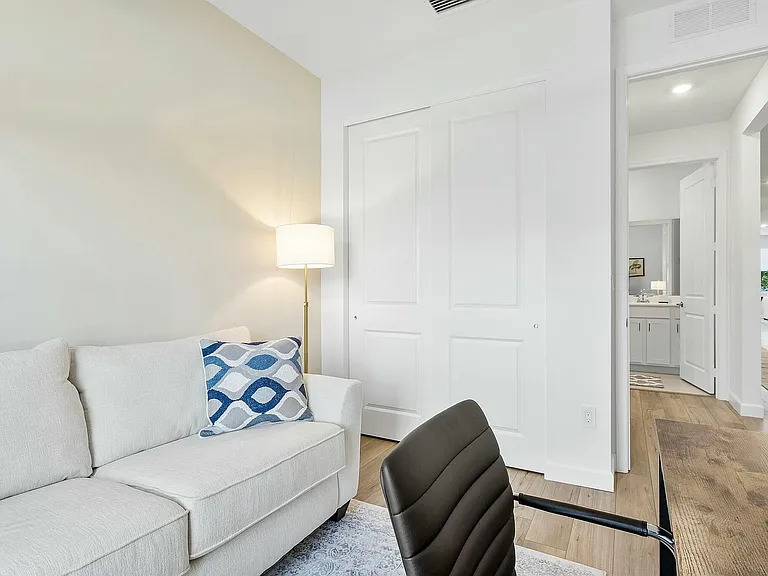 13404 Brotherhood Way — Photo 18